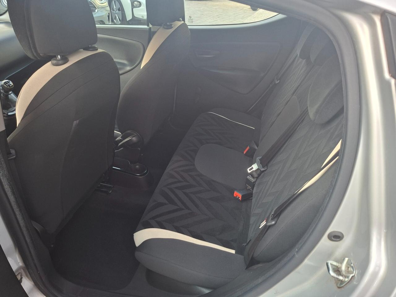 Lancia Ypsilon 1.2 69 CV 5 porte Gold OTTIME CONDIZIONI