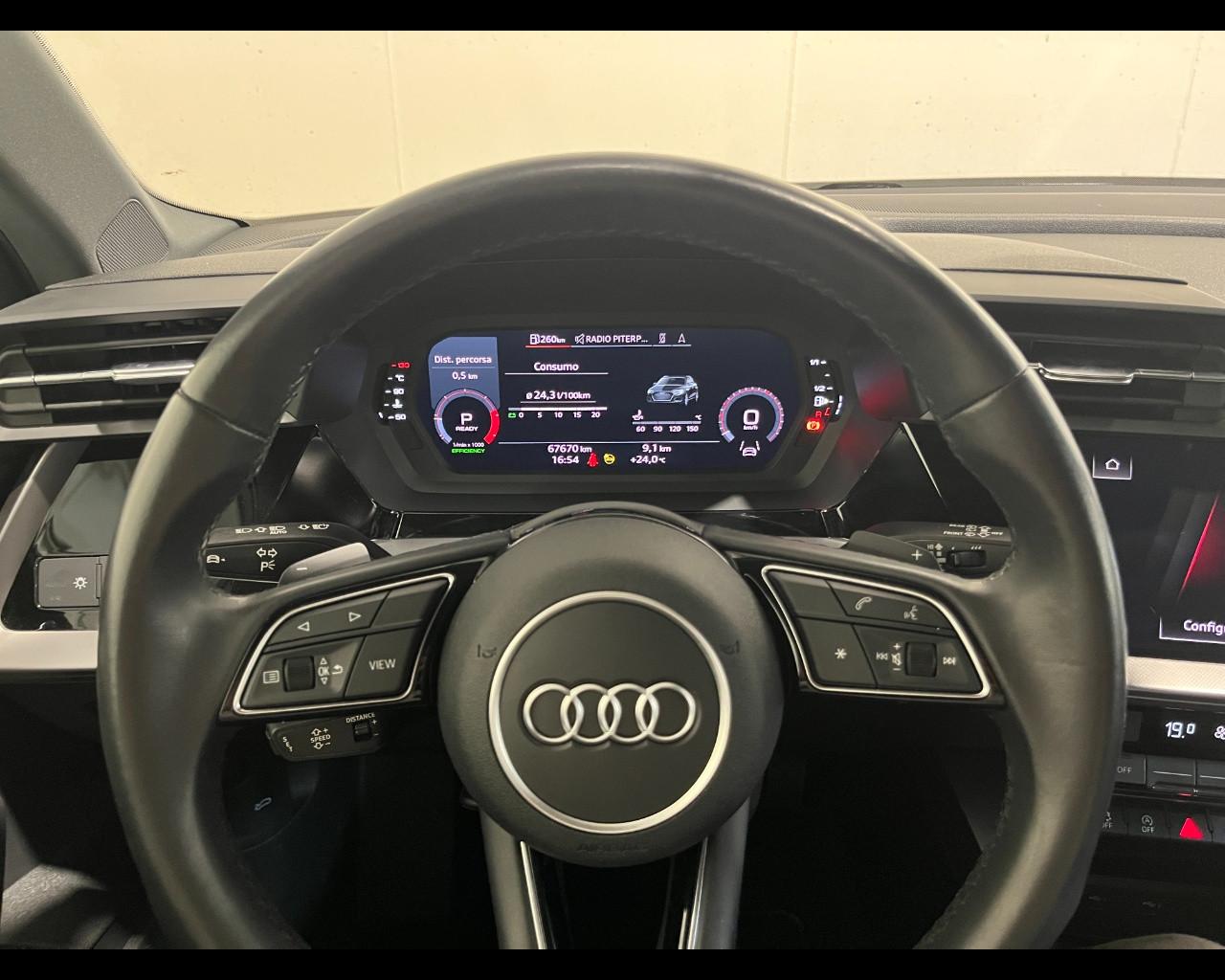 AUDI A3 SPORTBACK 35 TDI S-TRONIC S LINE EDITION