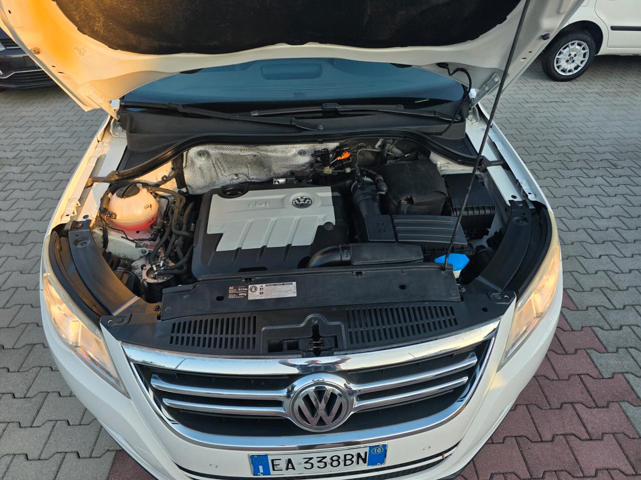 Volkswagen Tiguan 2.0 TDI Sport perfetta e garantita 12M