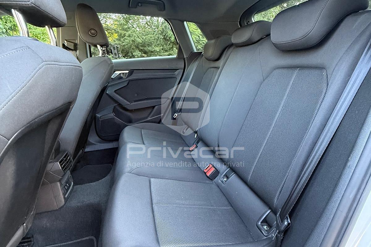 AUDI A3 SPB 30 TDI S tronic Business Advanced