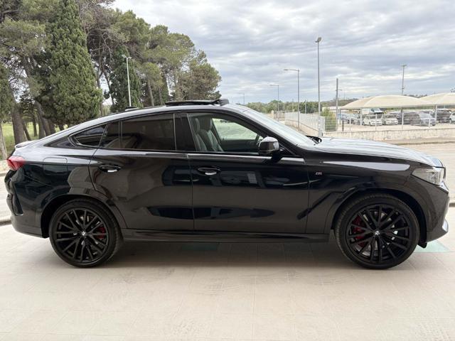 BMW X6 xDrive30d 48V Msport TETTO PAN-CERCHI 22''.