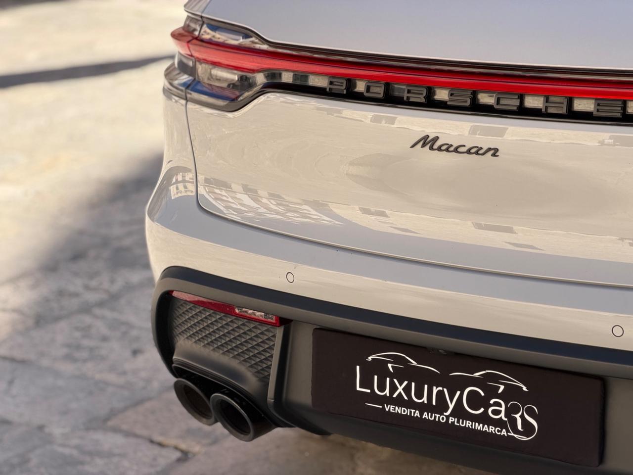 Porsche Macan 2.0 265 CV TURBO PDK GESSO SPORT CHRONO