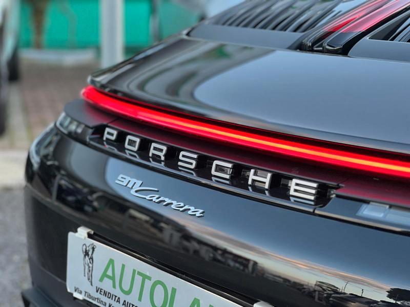 Porsche 992 3.0 Carrera auto