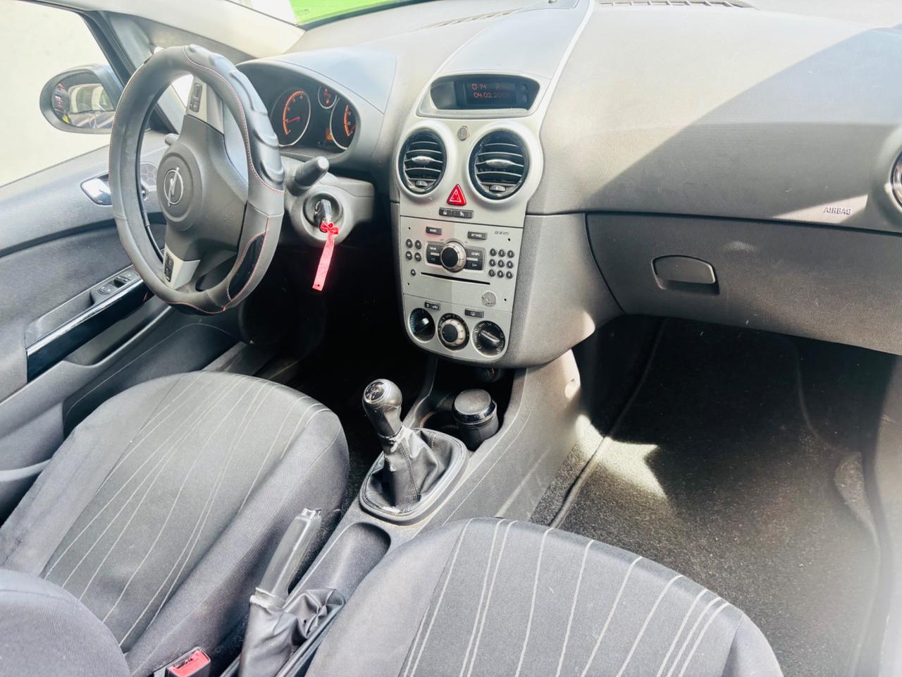 Opel Corsa 1.2 5 porte Enjoy