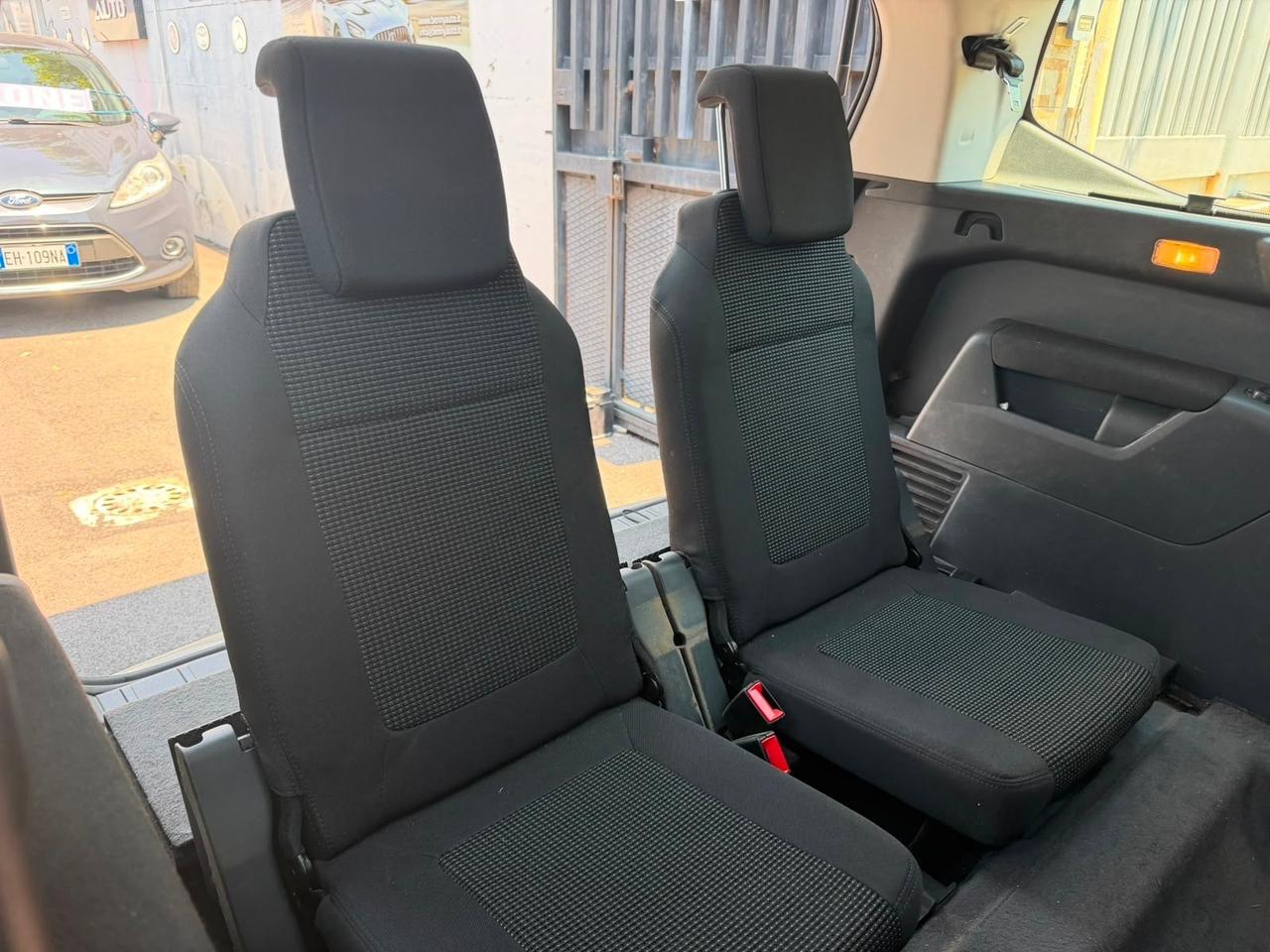Peugeot 5008 1.6 HDi 112CV Allure