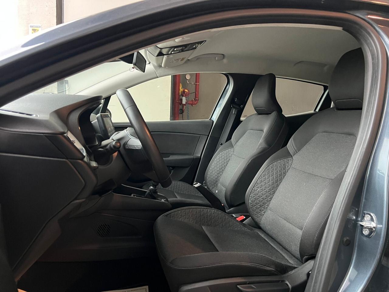 Renault Clio TCe 90 CV 5 porte Intens / per neopatentati