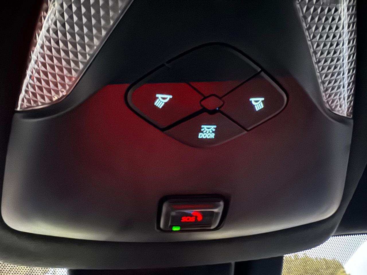 Toyota C-HR 1.8 Hybrid 122Cv E-CVT Business