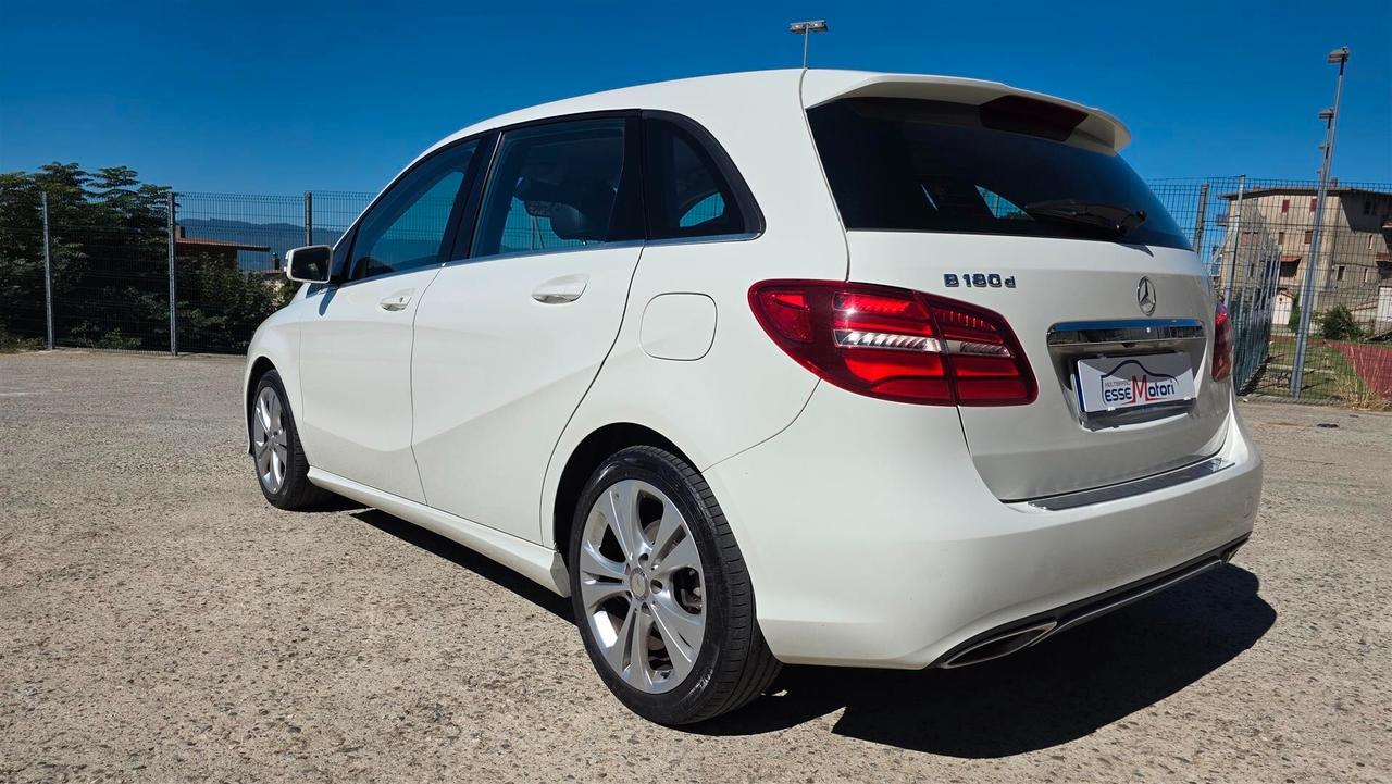 Mercedes-benz B 180 d Premium