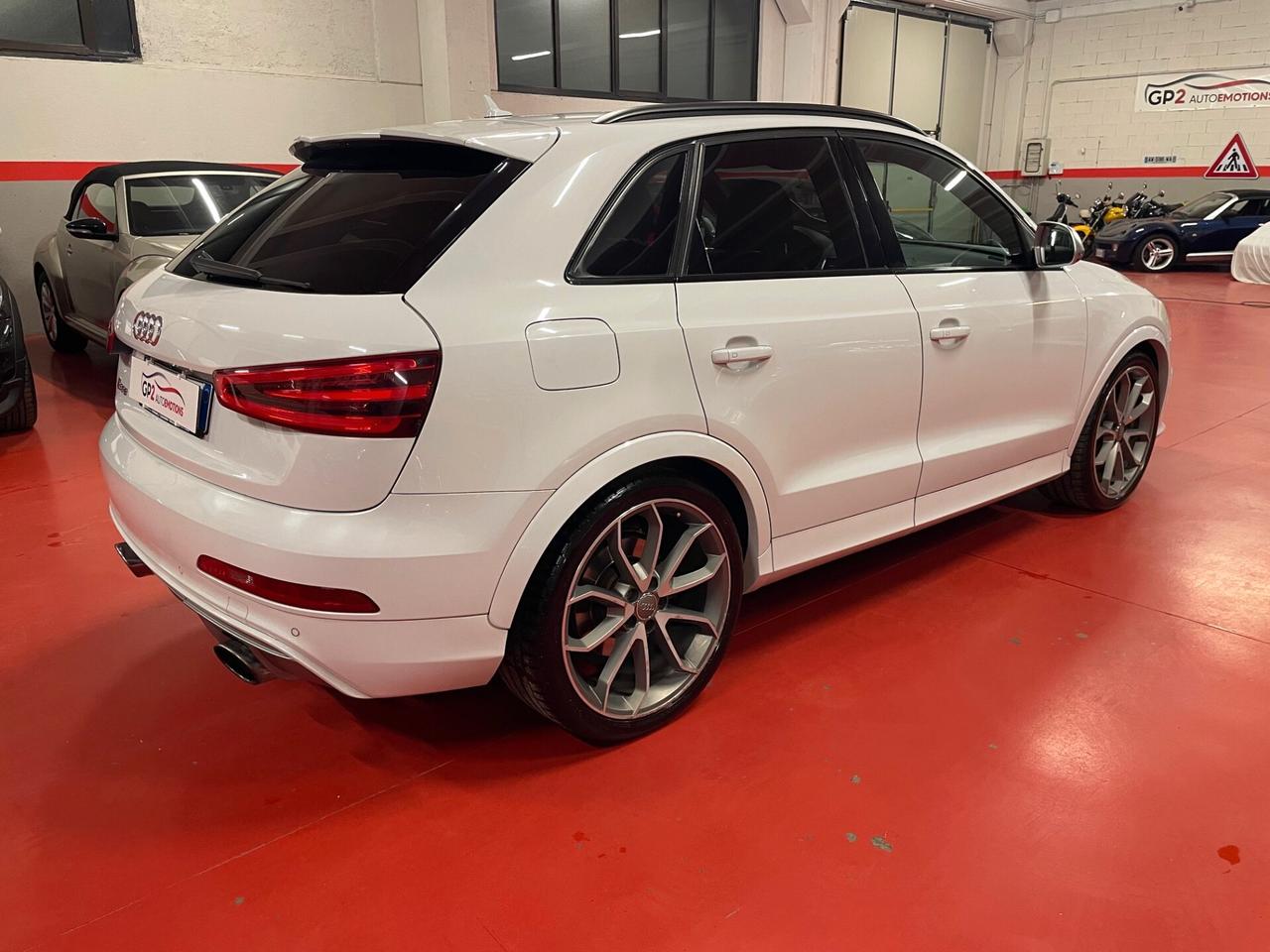 Audi Q3 RS 2.5 tfsi quattro s-tronic