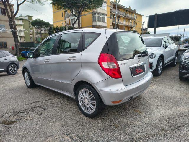 MERCEDES-BENZ A 180 CDI Elegance