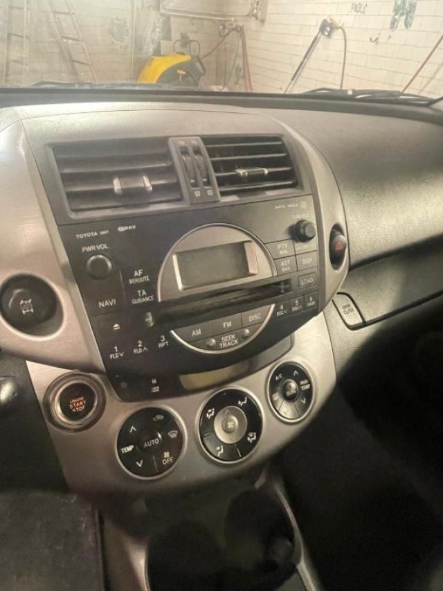 TOYOTA RAV 4 MY23 RAV4 2.2 D-4D 136 CV DPF Luxury