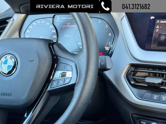 BMW 116 i 5p. Business Advantage