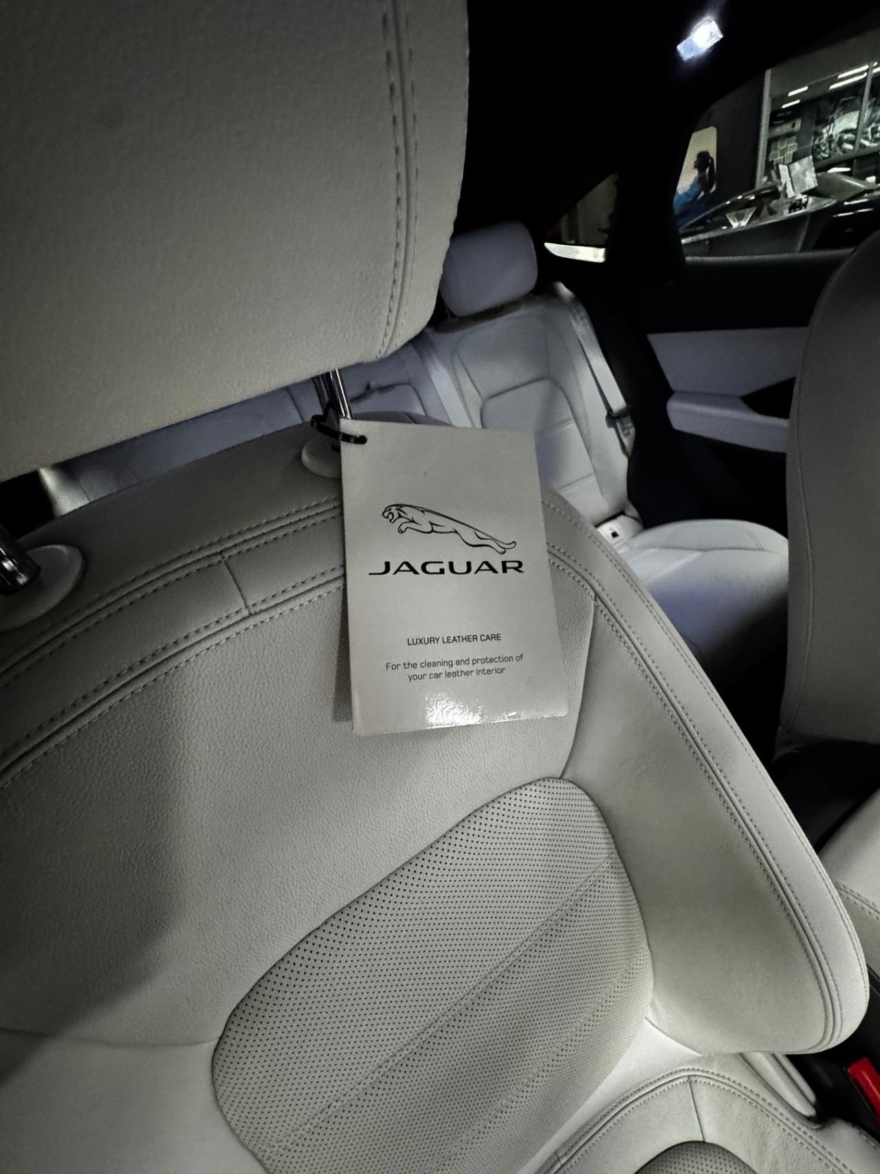 JAGUAR E-PACE 4WD R-DYNAMIC SPORT