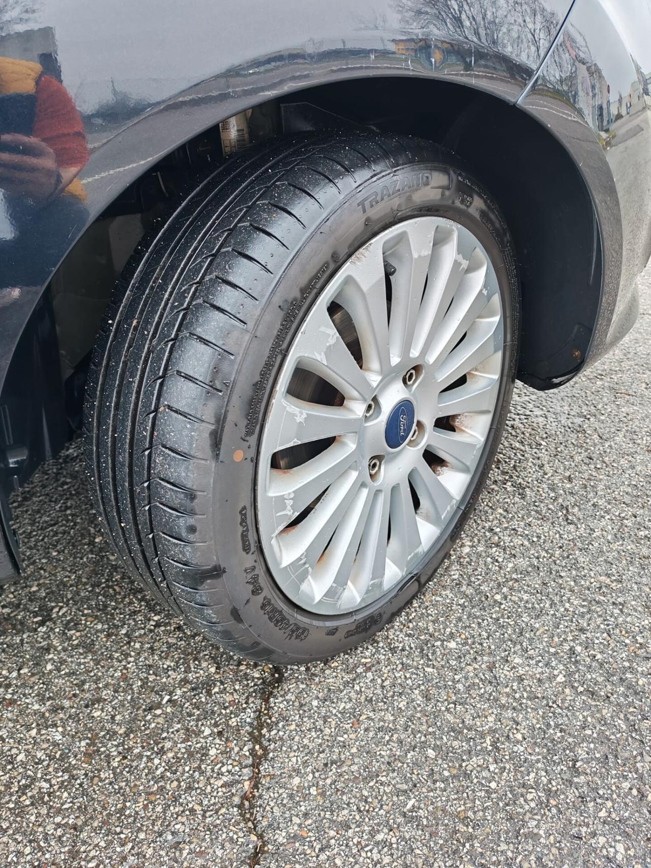 Ford Fiesta 1.2 82CV 3 porte Titanium