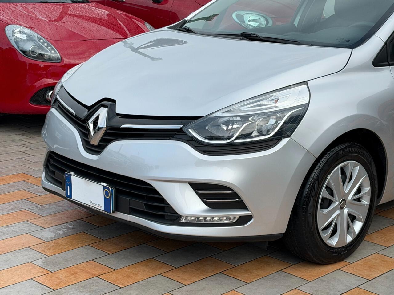 Renault Clio 1.5 DCI 75 cv. ENERGY BUSINESS (Autocarro 4P. N1)