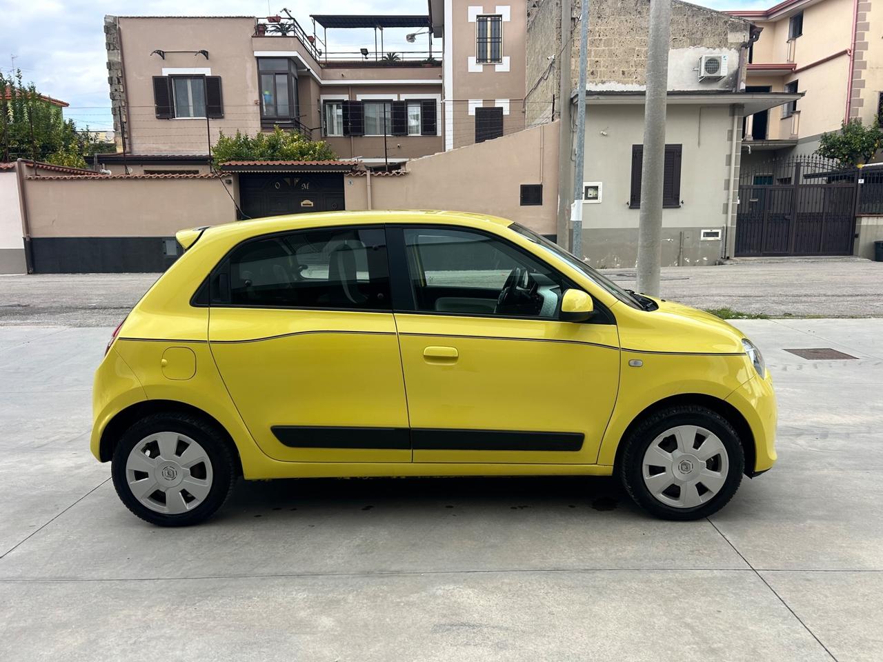 Renault Twingo 1.0 SCe Live