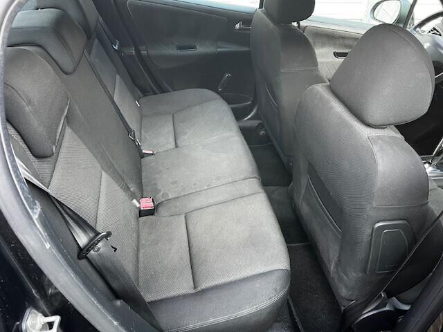 Peugeot 207 1.4 XS 88CV **CAMBIO AUTOMATICO**