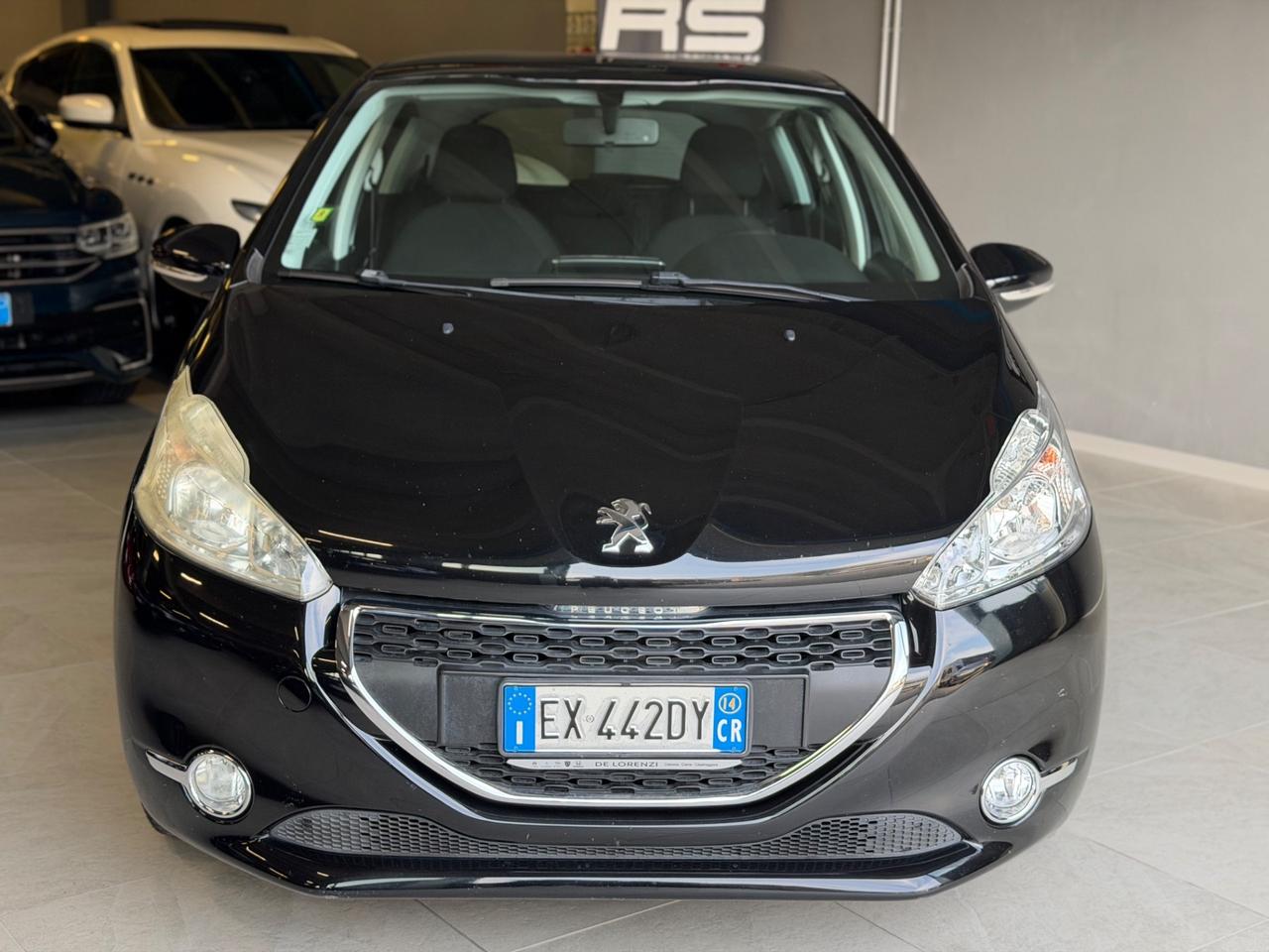Peugeot 208 1.2 82CV 5P ALLURE NEOPAT KMCERT