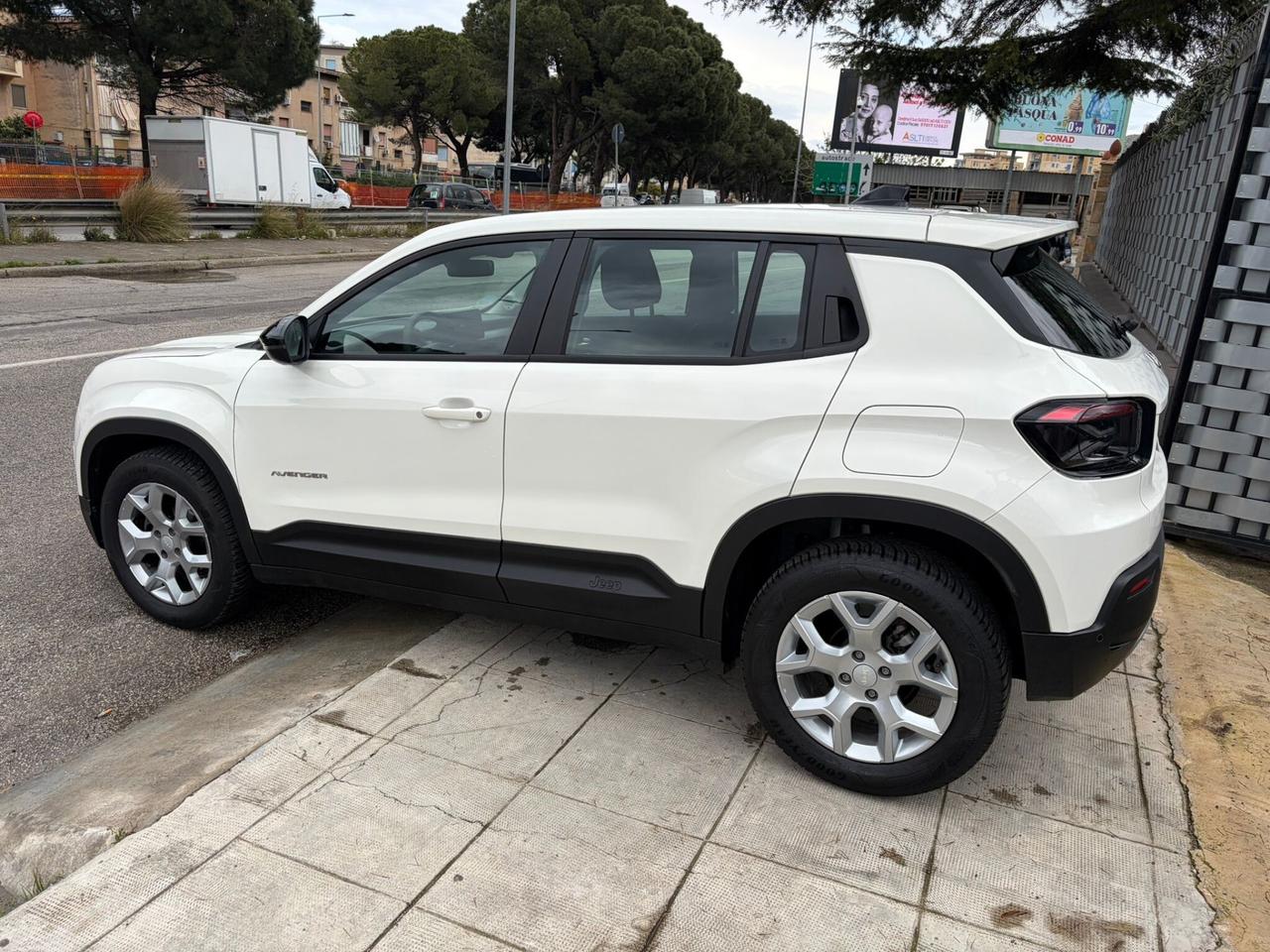 Jeep avenger 1.2 benzina