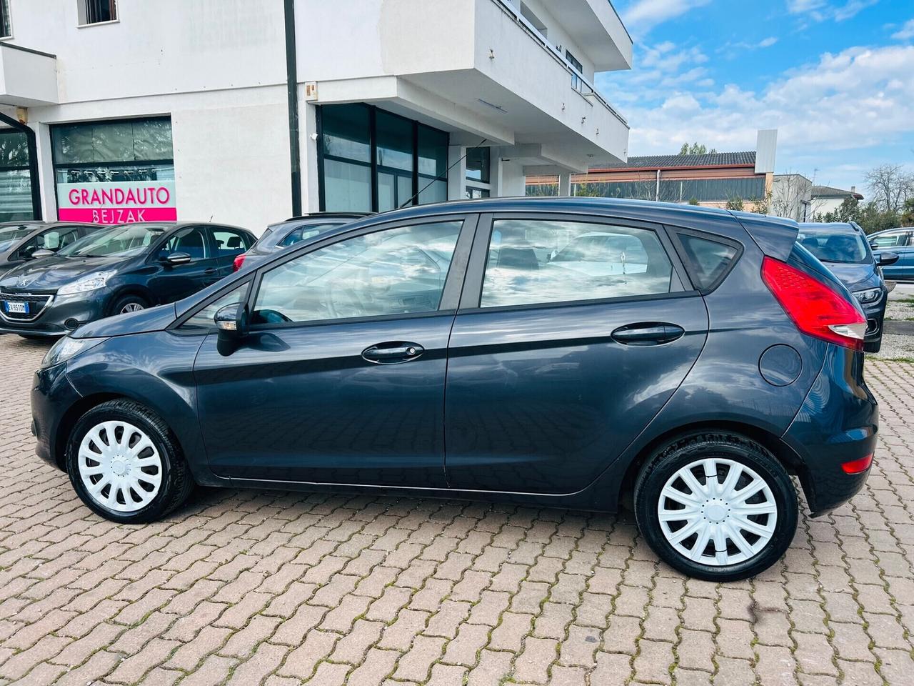 Ford Fiesta 1.4 TDCi 5p. Titanium