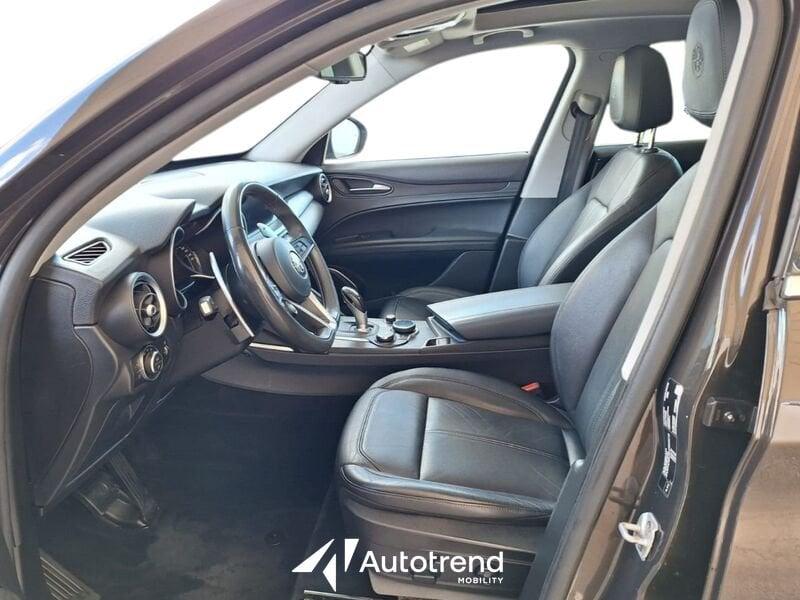 Alfa Romeo Stelvio 2.2 Turbodiesel 210 CV Automatica Q4 NAVI TETTO XENO Executive