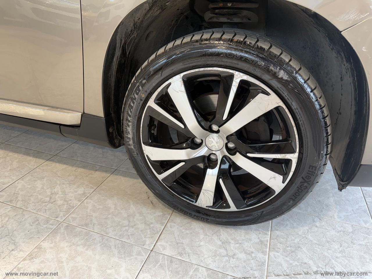 PEUGEOT 2008 BlueHDi 120 S&S Allure