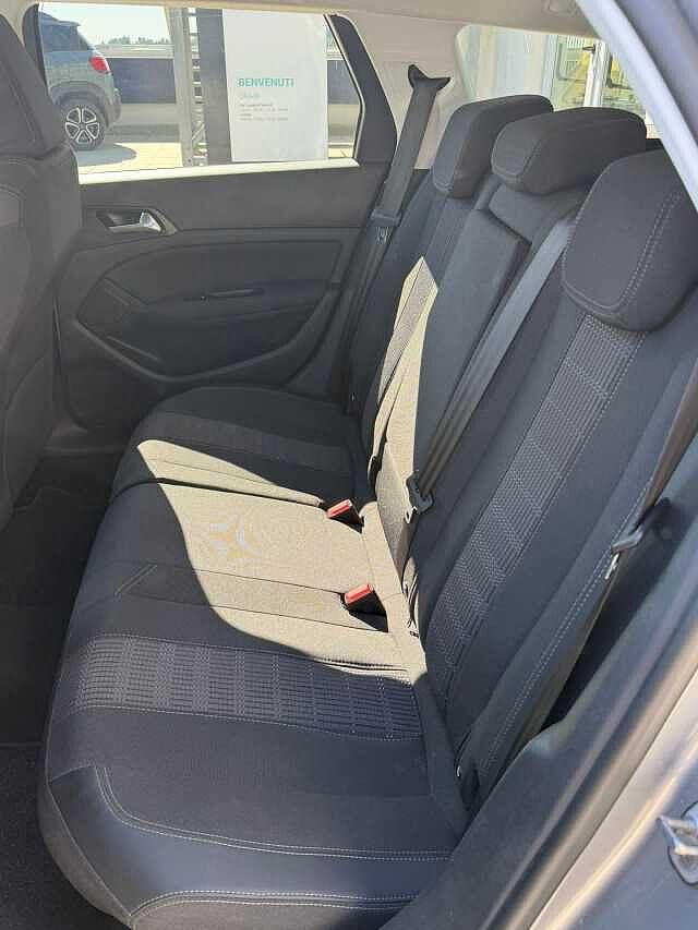 Peugeot 308 BlueHDi 130 S&S SW Allure