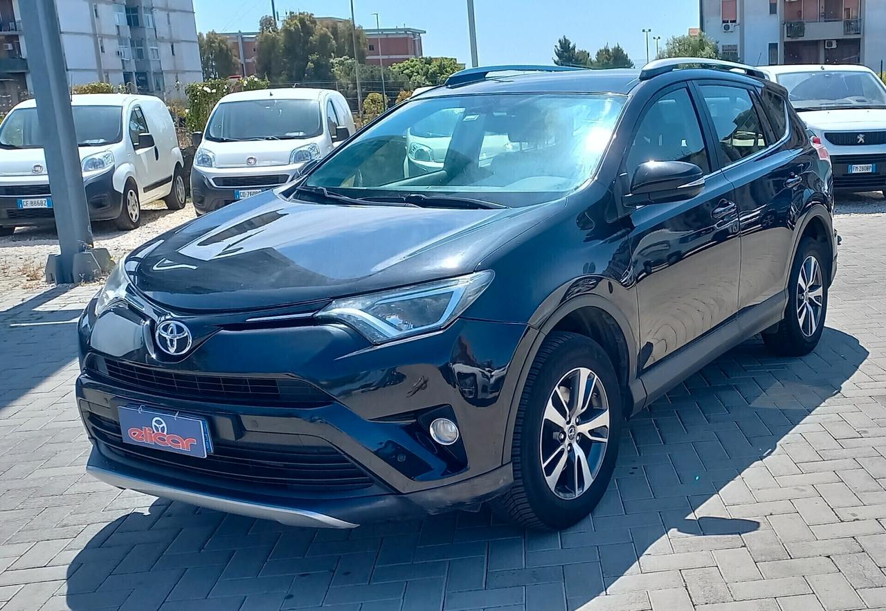 RAV4 2.0 D-AD 2WD ACTIVE