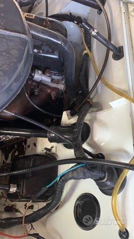 Renault R 4 benz s-t-o-r-i-c-a-