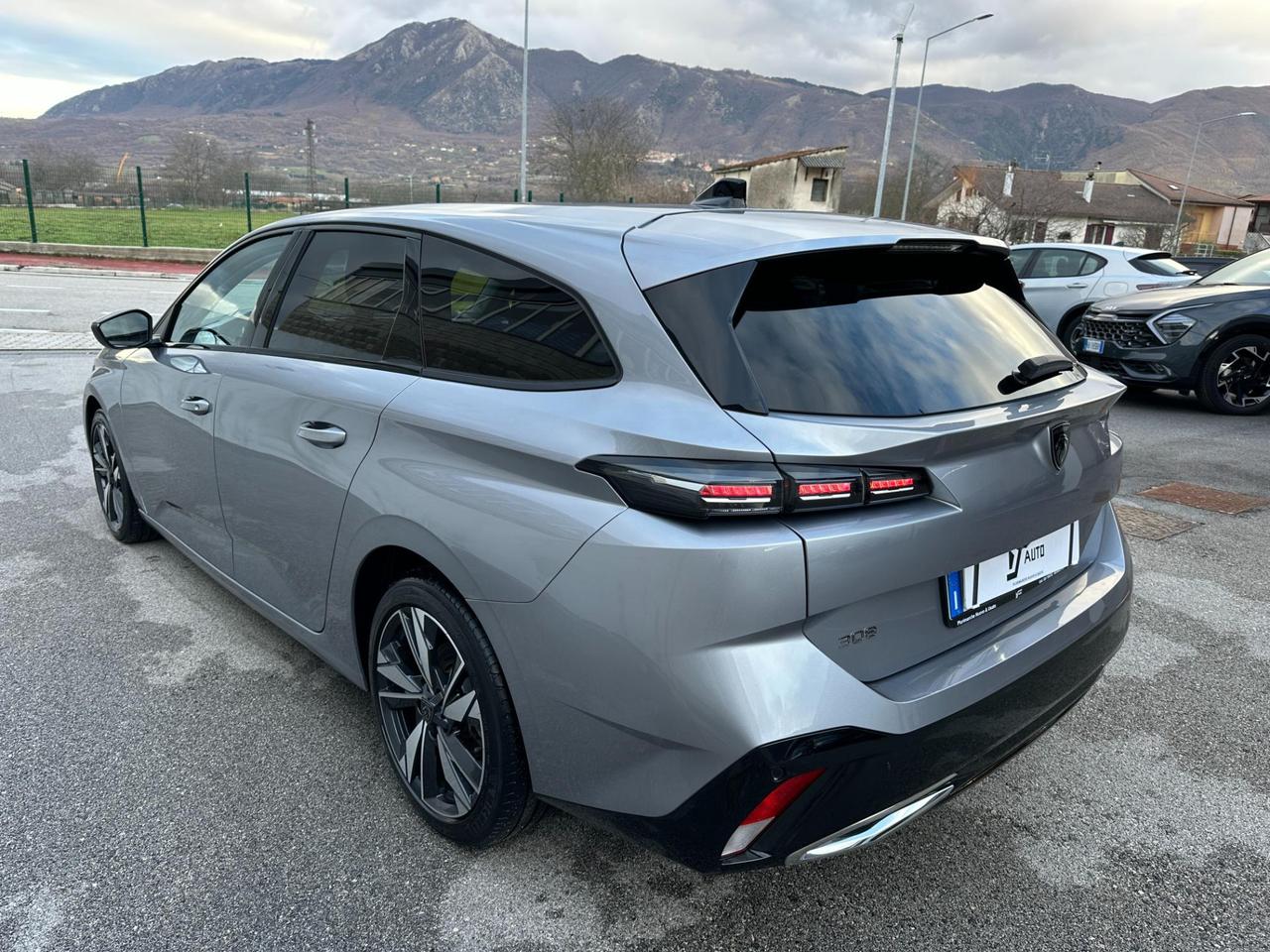 Peugeot 308 SW 1.5 bluehdi Allure s&s 130cv eat8