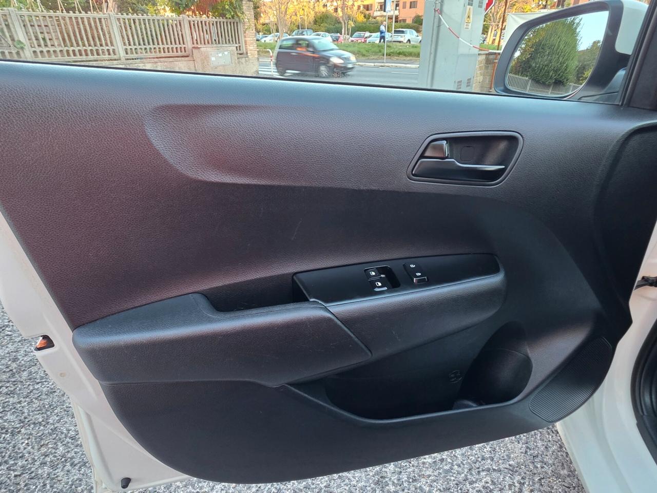 Kia Picanto 1.0 12V GPL 5 porte Urban Uniproprietario