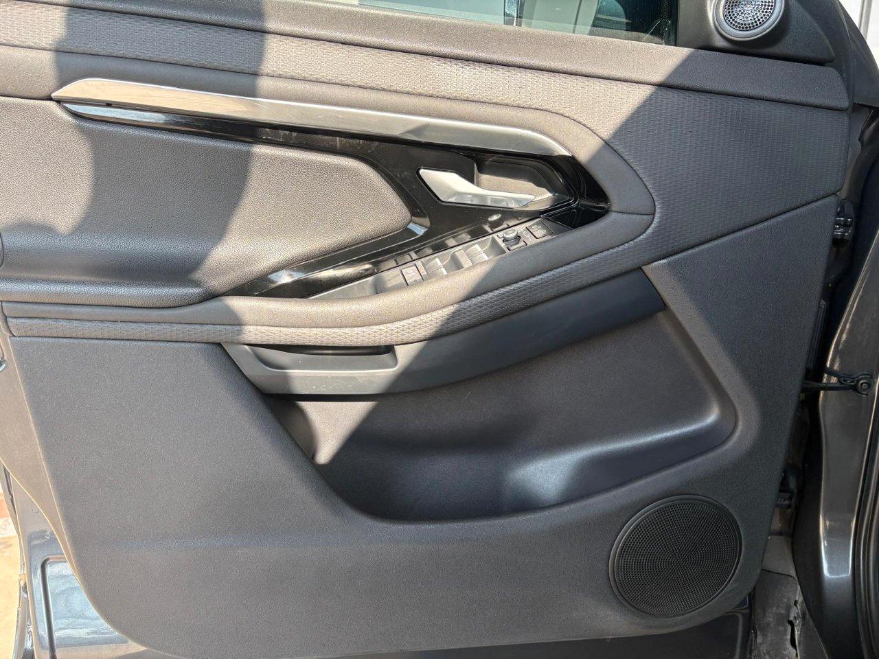 Land Rover Range Rover Evoque 2.0d i4 mhev R-Dynamic awd 240cv auto