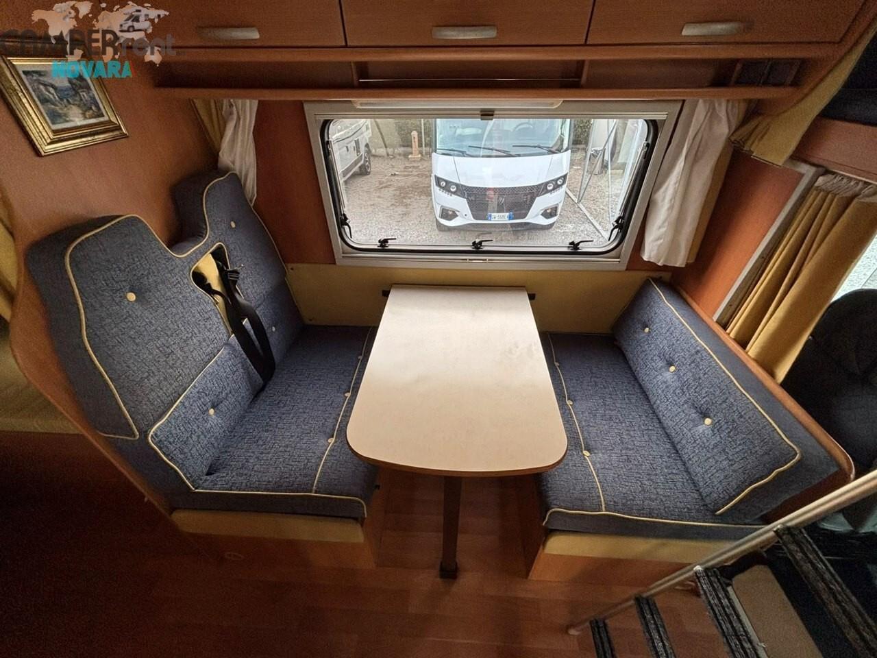 Rimor KATAMARANO 1 MANSARDATO 6 POSTI LETTO E VIAGGIO