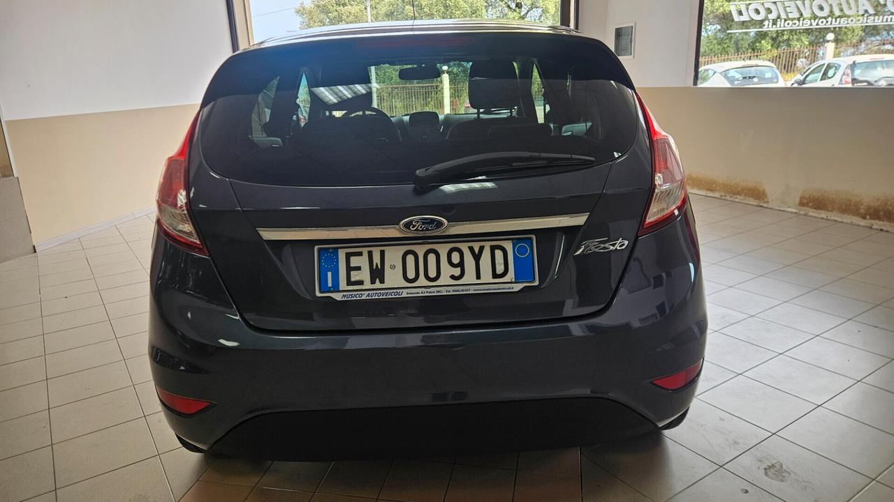 Ford Fiesta 1.5 TDCi 75CV 5 porte Titanium