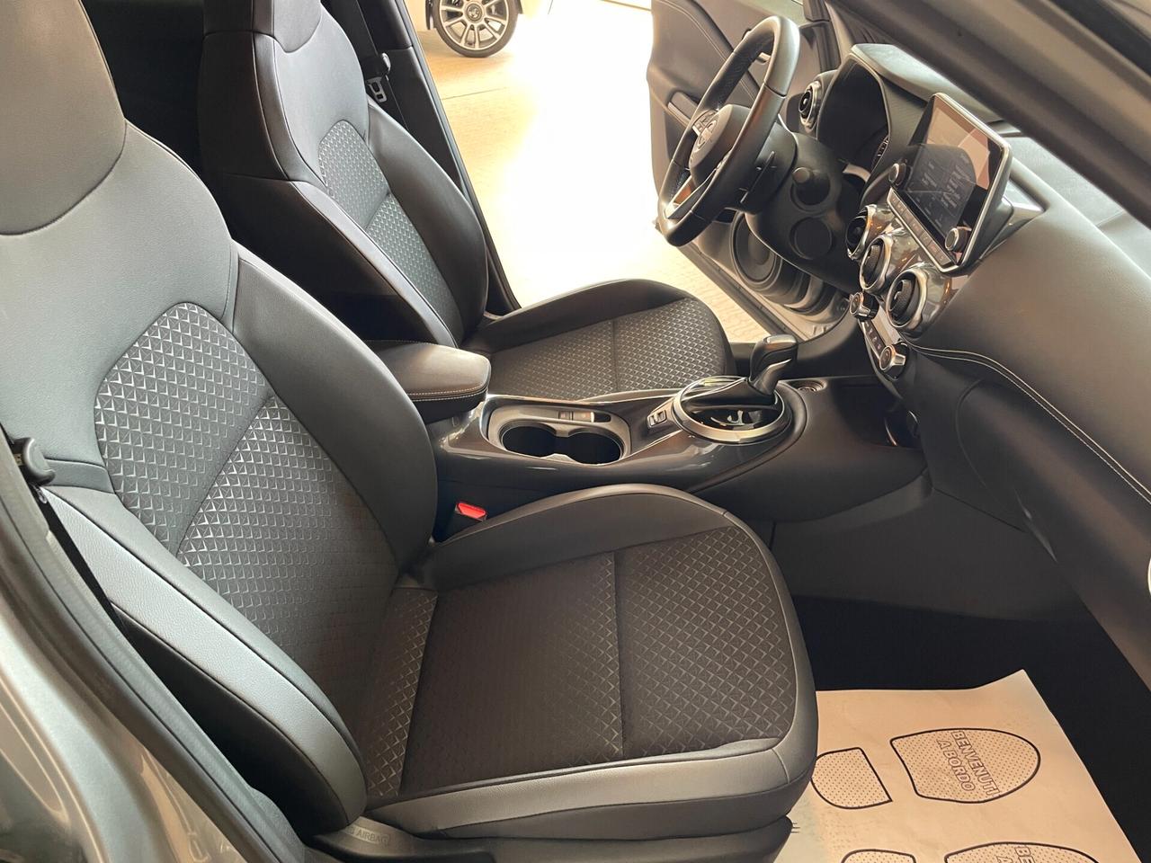 Nissan Juke 1.0 DIG-T 114 CV DCT N-Connecta Automatic 2025