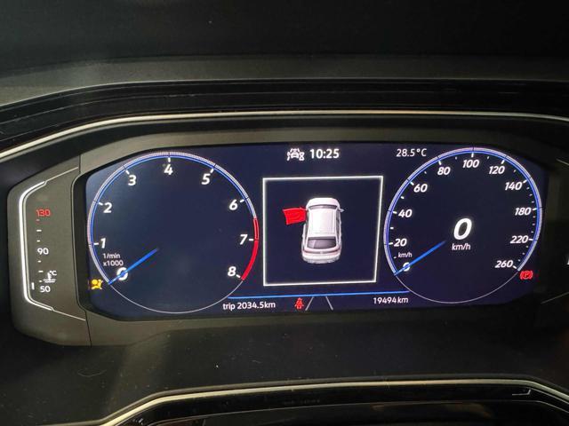 VOLKSWAGEN Taigo 1.0 TSI 110 CV R-Line