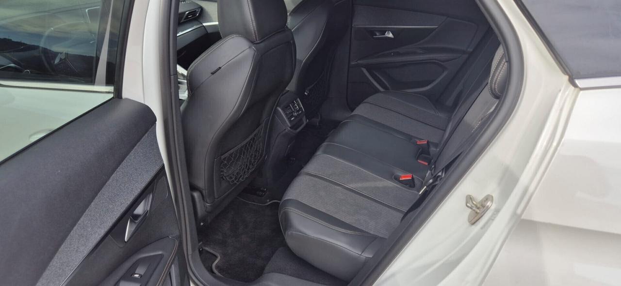 Peugeot 3008 1.6BlueHDi 120 GTLine-Garanzia 2 Anni