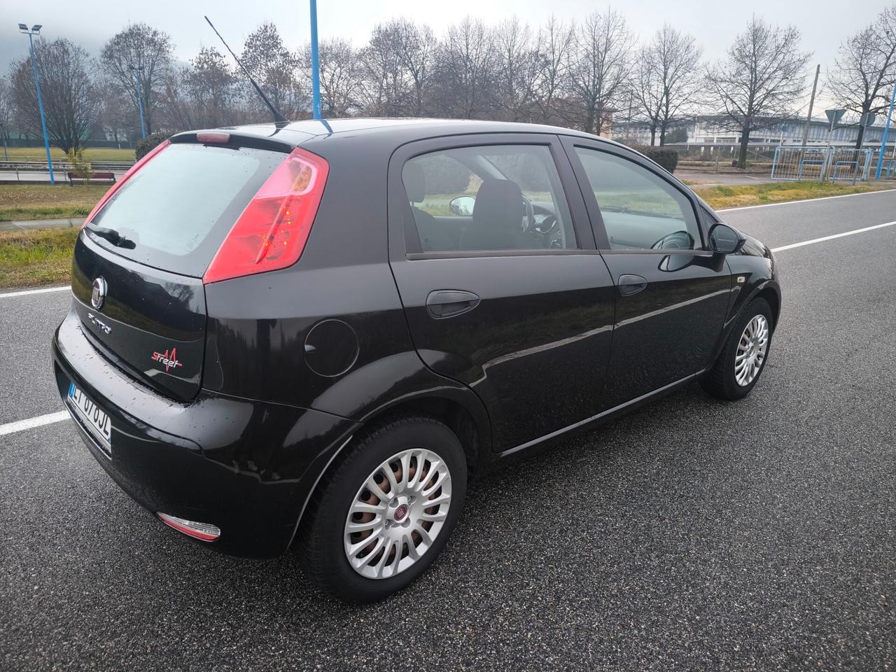 FIAT PUNTO EVO 1,3 MJT- OK NEOPATENTATI