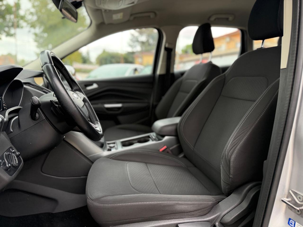 Ford Kuga 1.5 TDCI 120 CV S&S 2WD Plus