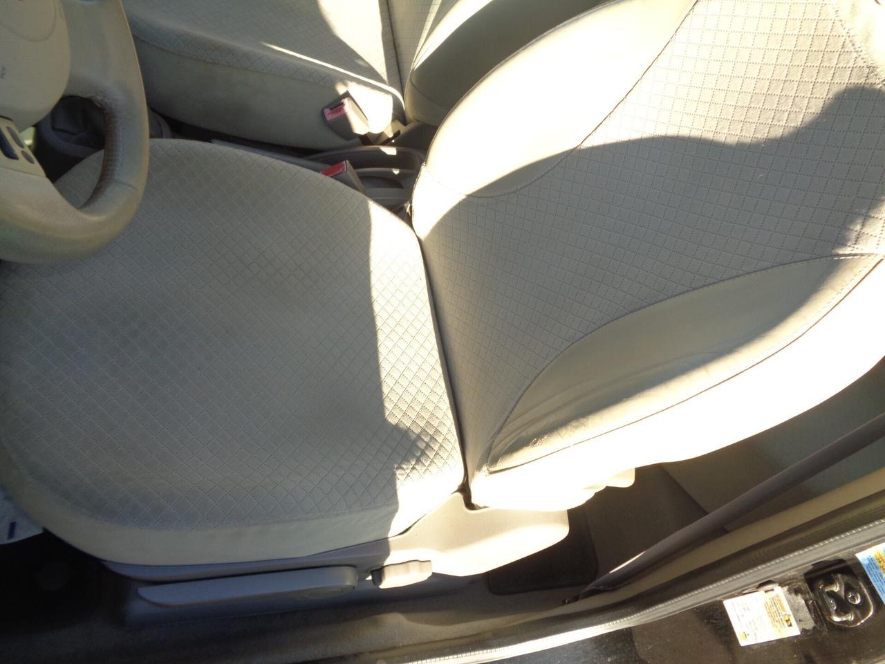 Nissan Micra 1.0 16V 3 porte