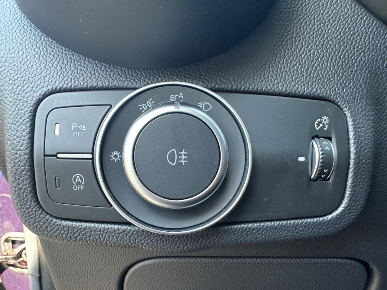 Alfa Romeo Stelvio 2.2 190 CV AT8/Navi/Retro/UniPro