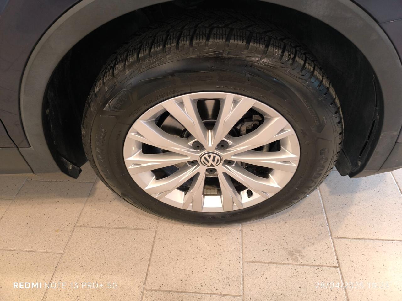 Volkswagen Tiguan 2.0 TDI SCR DSG Business BlueMotion Technology