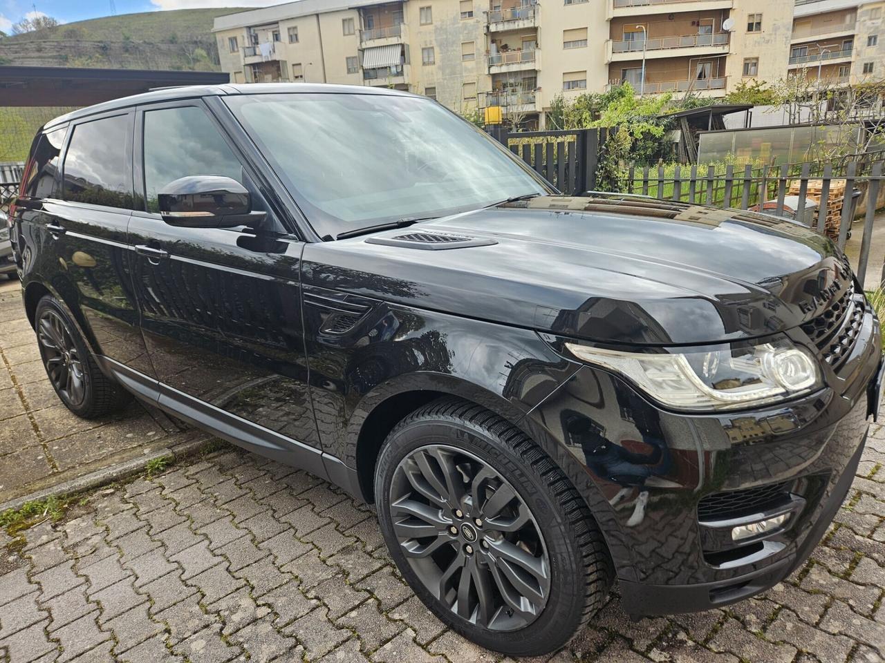 Land Rover Range Rover Sport 3.0 TDV6 HSE Dynamic