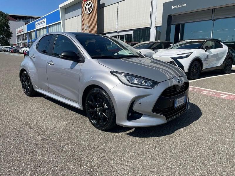 Toyota Yaris Hybrid Lounge MY22 GARANZIA FINO AL 2037