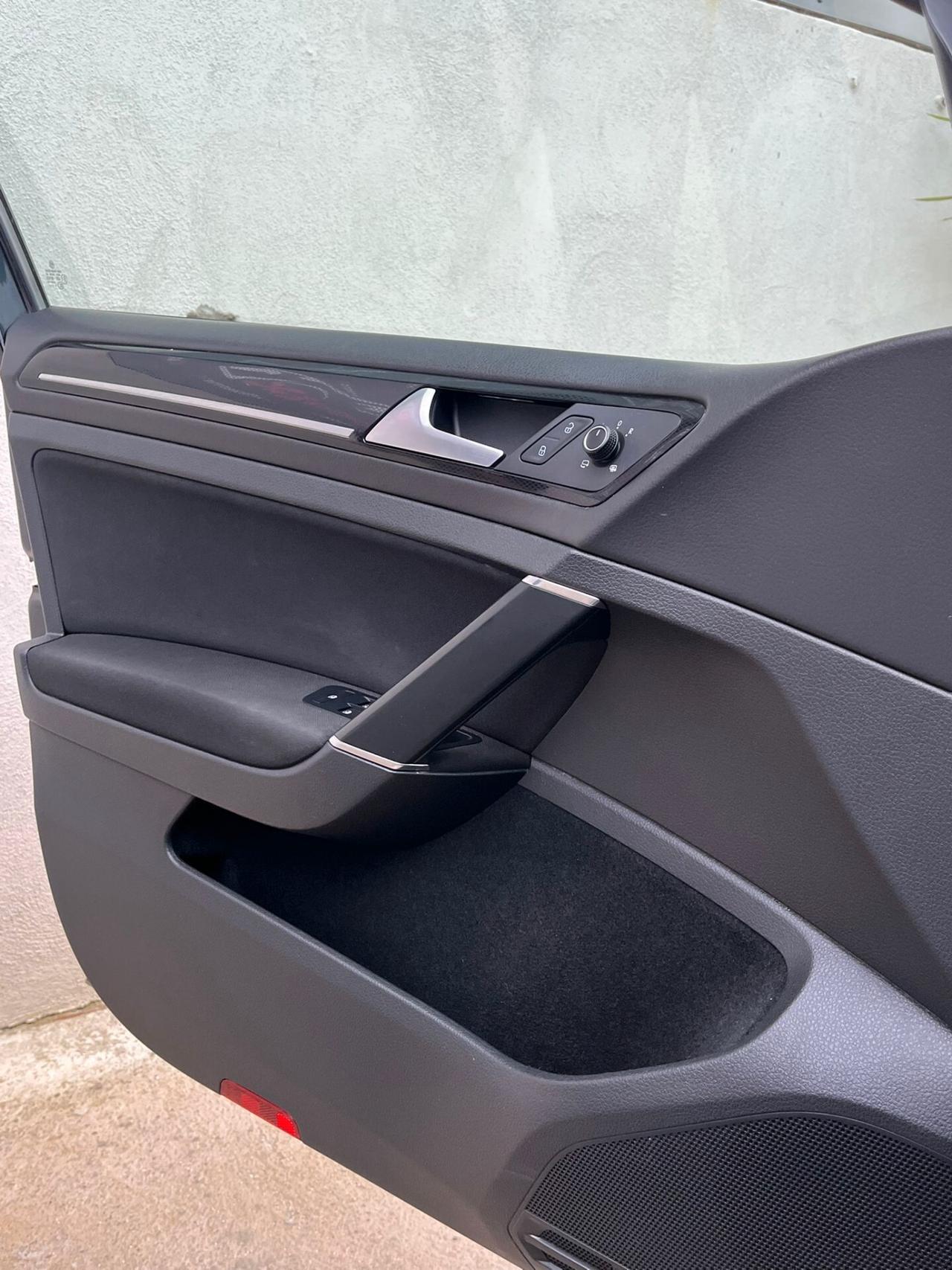 Volkswagen Golf 2.0 TDI 5p. Executive BlueMotion Technology