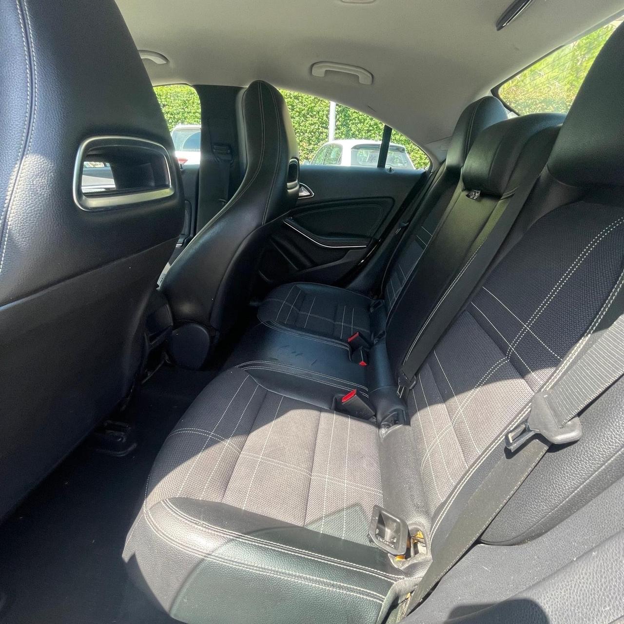 Mercedes-benz CLA 200 CDI Automatic Premium