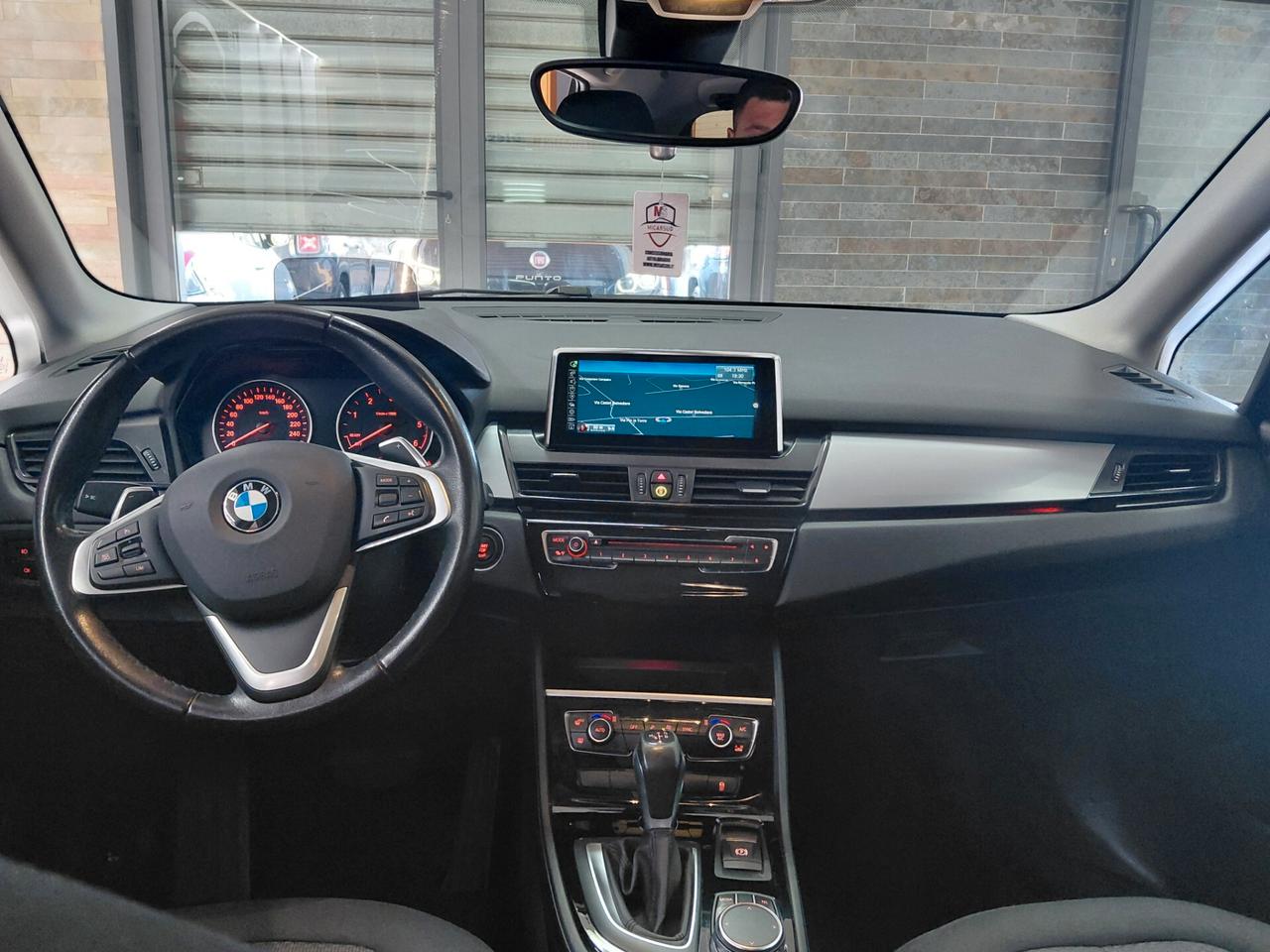 Bmw 2er Active Tourer 218d xDrive Advantage