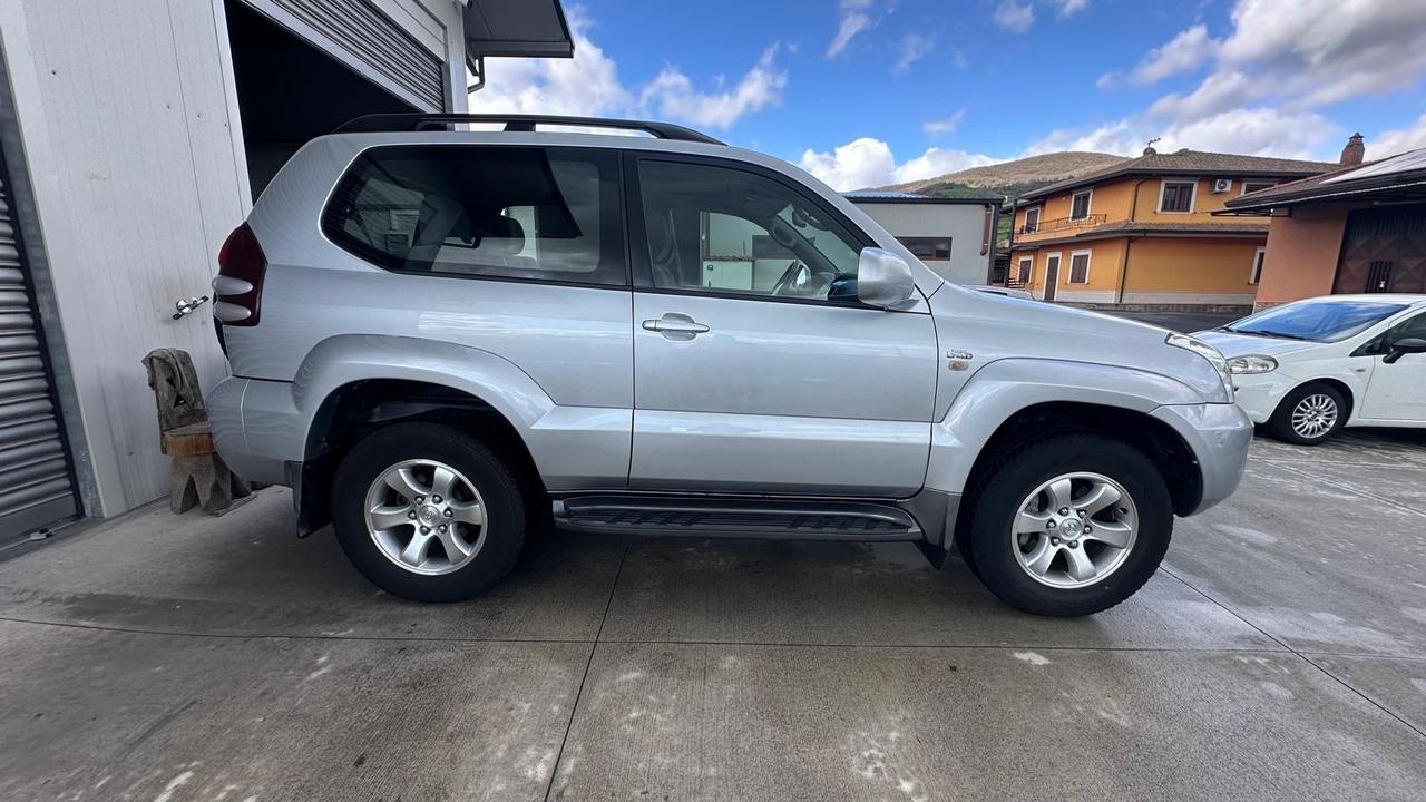 Toyota Land Cruiser 3.0 D-4D 16V cat 3 porte Sol