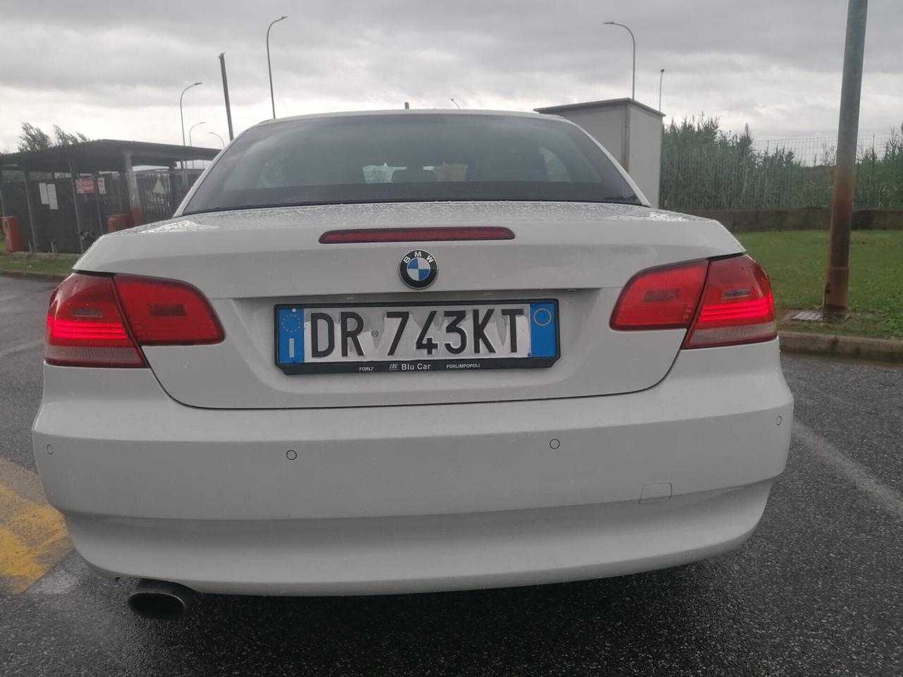 BMW 320d CABRIO Msport-PELLE-NAVI-BIXENON-