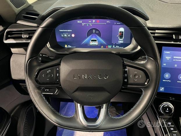 Lynk&co 01 PHEV
